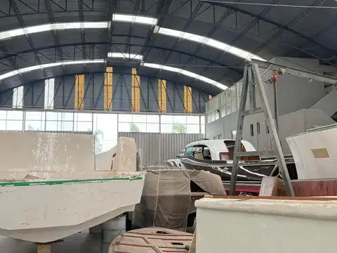 Depósito en venta ideal para industria náutica sobre calle 9 de Julio, San Fernando