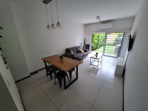 VENTA DUPLEX 3 AMBIENTES PATIO COCHERA PARRILLA