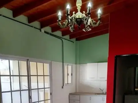 Galpon en Venta en Paternal, USD 580.000