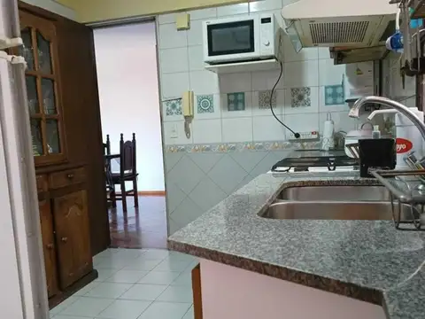 Departamento en Venta en Chacarita, USD 135.000