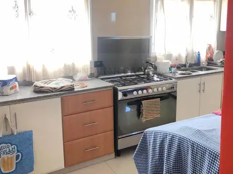 Casa 7 ambientes con 10 baños