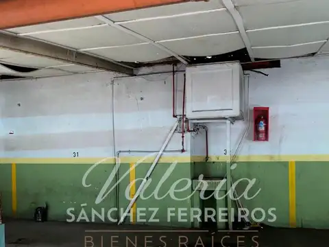 Cochera en venta Quilmes centro