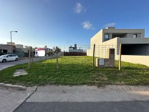 Terreno en Venta de 300,0 m2