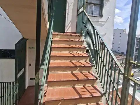 Depto Tipo Casa en Alquiler de 1 dormitorio