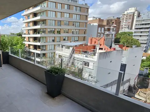 ACASSUSO 100, Piso 5