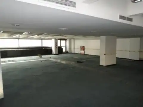 Oficina en Venta con 2 cocheras