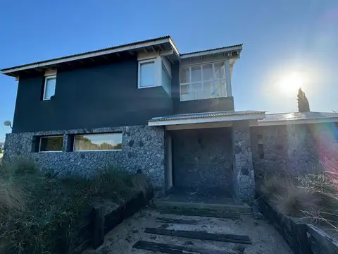 Casa en Alquiler de 4 dormitorios