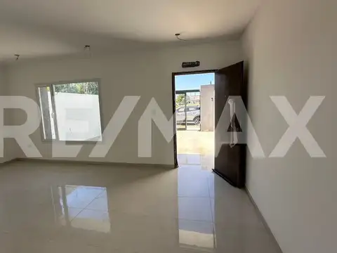 Depto Tipo Casa en Venta de 5 ambientes