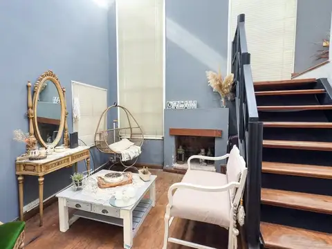 Venta Casa 5 ambientes con piscina y quincho