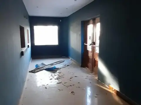 LOCAL EN VENTA SOBRE COLECTORA NORTE RAMAL PILAR