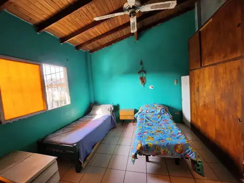 Casa 4 ambientes con 1 baño