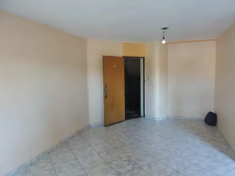 Departamento 4 ambientes con 3 baños