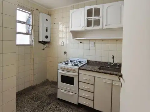 Monoambiente apto profesional - Todo luz