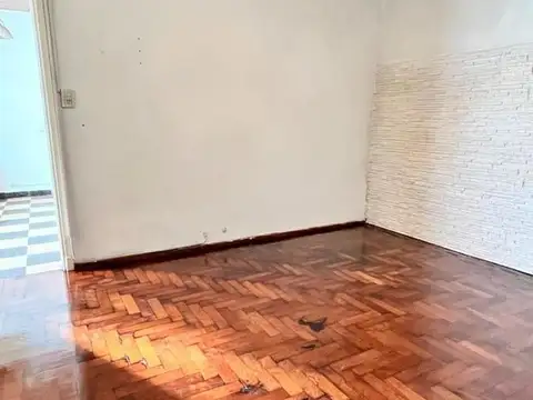 Depto Tipo Casa en Venta en Villa Devoto, USD 125.000