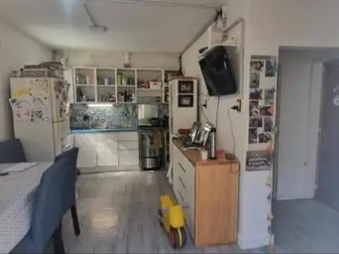 Depto Tipo Casa en Venta de 4 ambientes