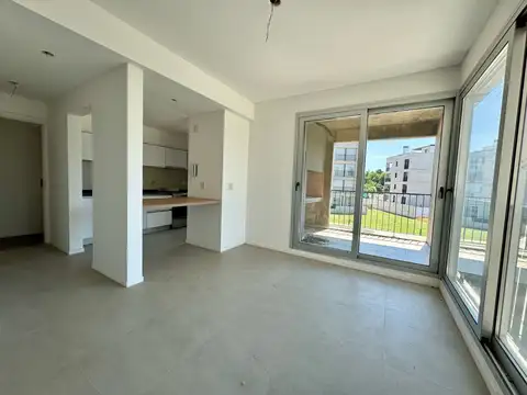 8SAUCES - FUNES - 2 DORMITORIOS CON COCHERA