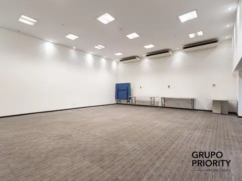 Oficina en Alquiler 20 años