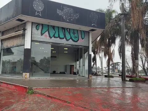 Local en Alquiler 25 años