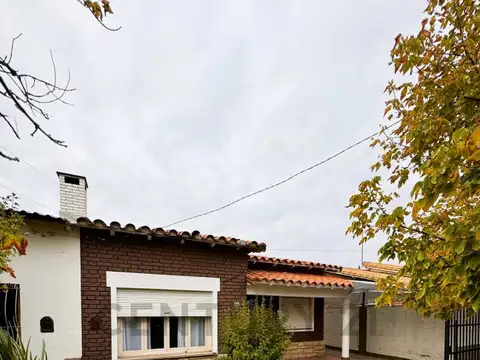 Fray Inalican 1200, Piso 0