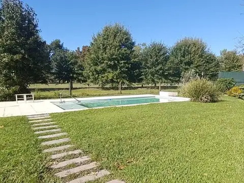 Casa en Alquiler en Piñero, USD 1.300