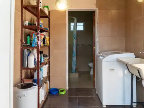 CASA A LA VENTA 3 DORMITORIOS EN ALVEAR