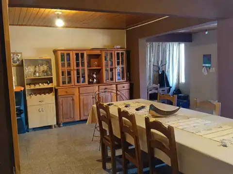 Arturo Frondizi al 600