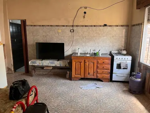Depto Tipo Casa 3 ambientes con 1 baño