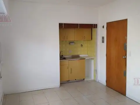 Avenida Santa Fe  al 2300