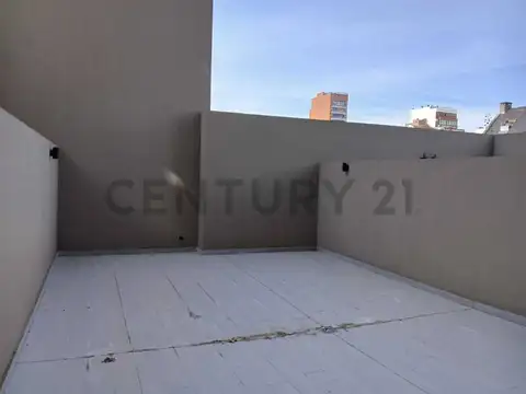 Cabildo 4600, Piso 0