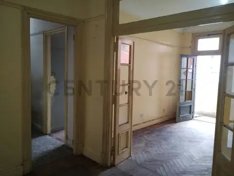 Venta  Departamento 4 ambientes en La Boca.