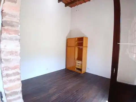 Depto Tipo Casa en Alquiler de 1 dormitorio
