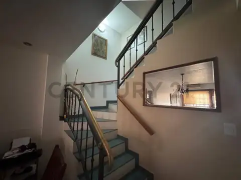 Venta de Triplex en Ramos Mejia Centrico 5 Ambientes, Parrilla y Cochera