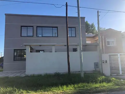 Casa en Venta en Gonnet