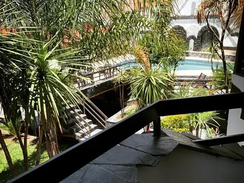 Hotel en Venta 35 años