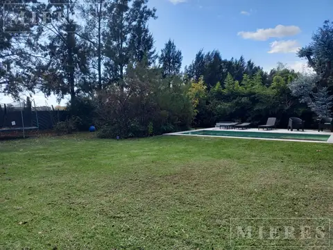 Casa en Alquiler de 3 dormitorios