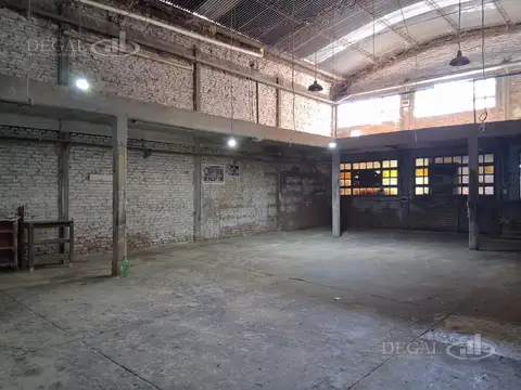 Galpon en Alquiler en Sarandi, $ 1.600.000