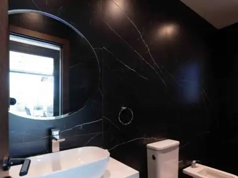 Casa en Alquiler al Oeste