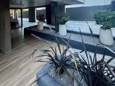 Cochera en  alquiler. Ituzaingo