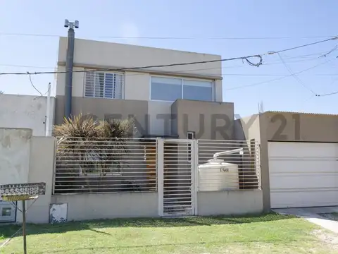 81 e/ 173 y 174 , Piso 0