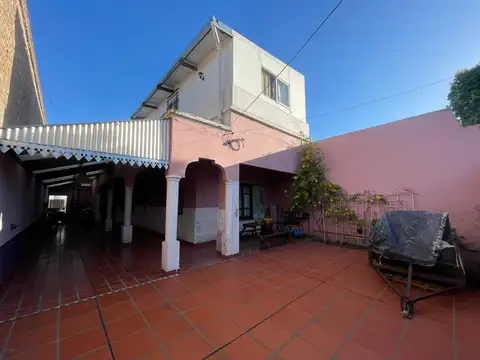 Casa en Belgrano - Pileta - Quincho - Parrillero