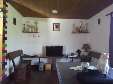 Casa en venta - 2 Dormitorios 1 Baño - General Rodríguez