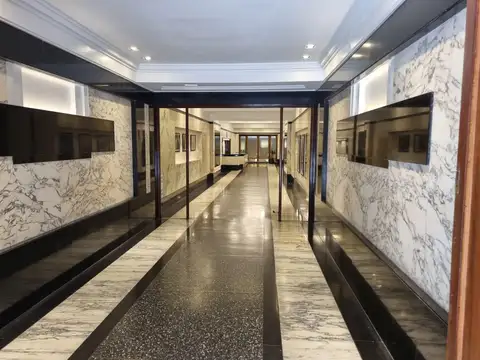 Oficina Monoambiente con 2 baños