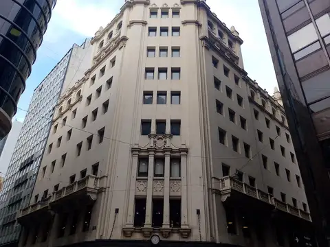 ALQUIER DE LOCAL EN IMPORTANTE EDIFICIO