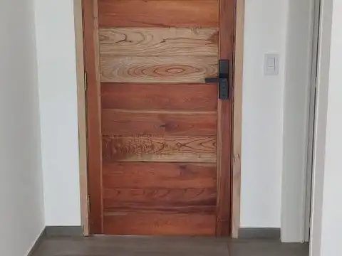 Hermosa Casa a Estrenar en Barrio San Pablo, Pilar