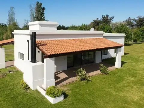 Casa quinta  impecable nueva