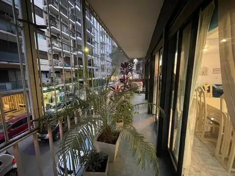 Departamento 4 ambientes con 3 baños