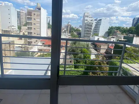 Av Belgrano 3600, Piso 4