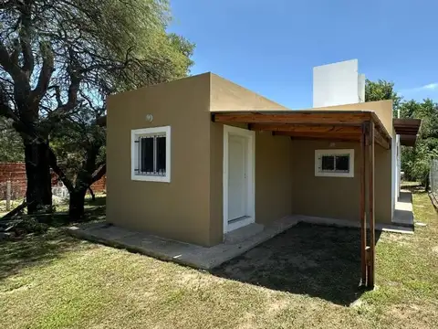 VENTA CASA 2 DORMITORIOS EN COMUNA SAN ROQUE