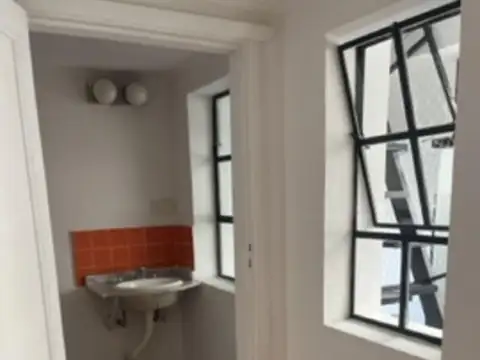 Depto Tipo Casa 3 ambientes con 2 baños