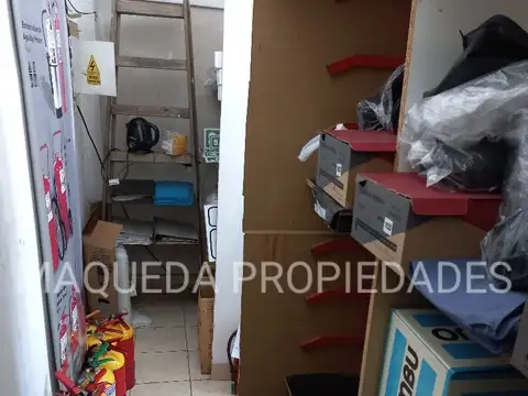 Local en Venta Via Pública